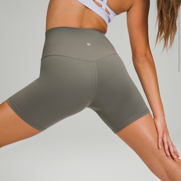 NWT Lululemon Align HR Short 6”, Grey Sage, Sz 4 - Picture 2 of 5